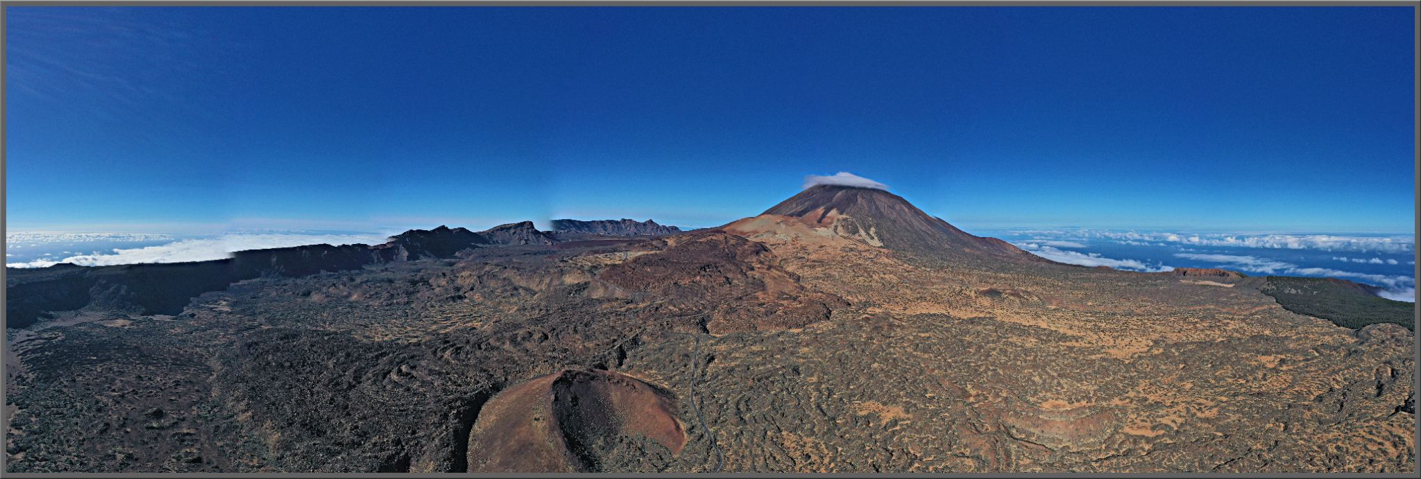 panoramic view of Mt. Tiede from the Puerto de la Cruz climb