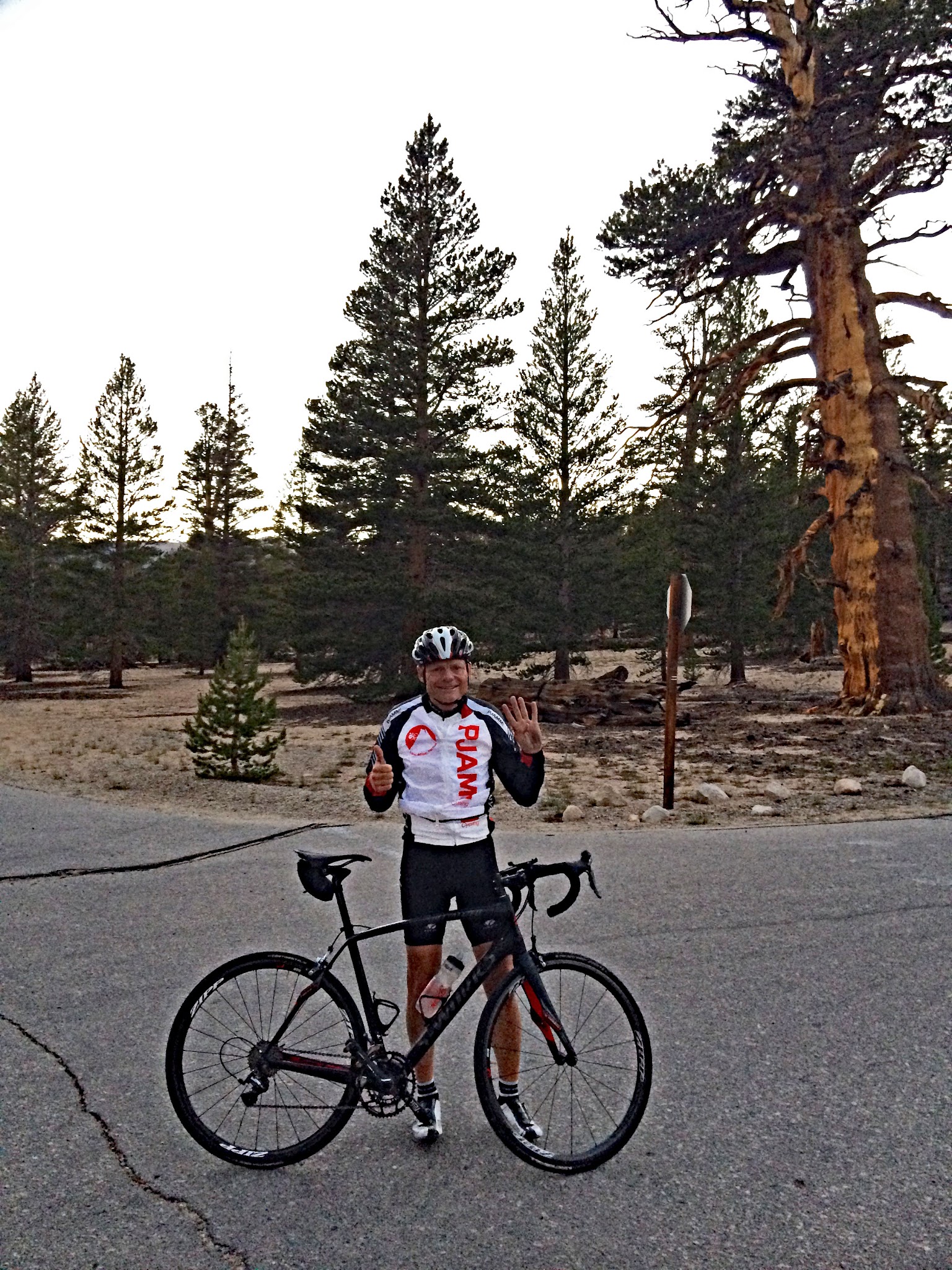 Bike challenge 4 Owens Valley HC's in 1 day - John Johnson PJAMM Cycling Horseshoe Meadow - cyclist with bike
