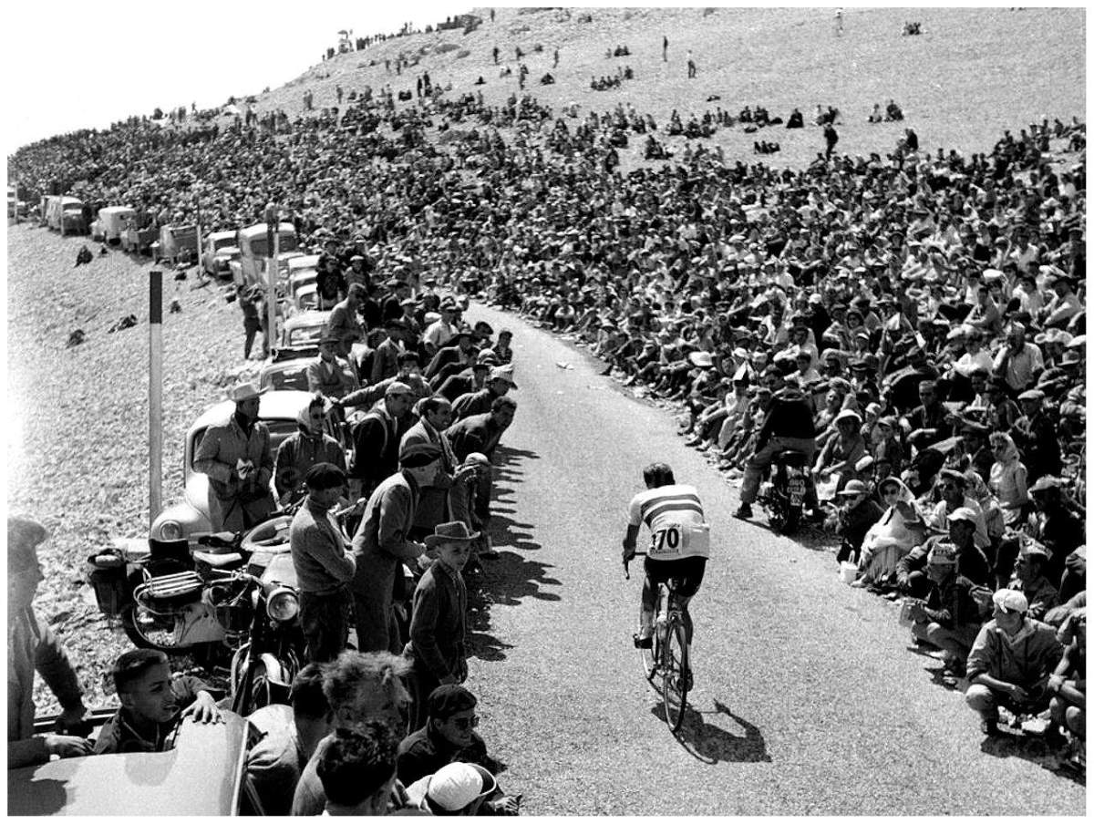 Climbing Mont Ventoux with bicycle - food cart at summit