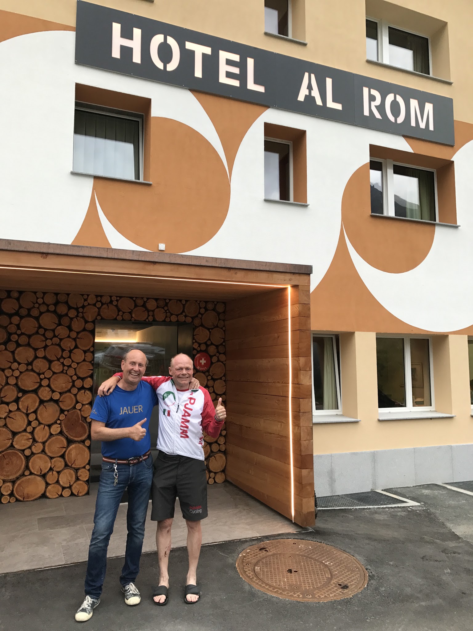Bicycle ride Umbrail Pass - Hotel al-Rom John Jonson PJAMM