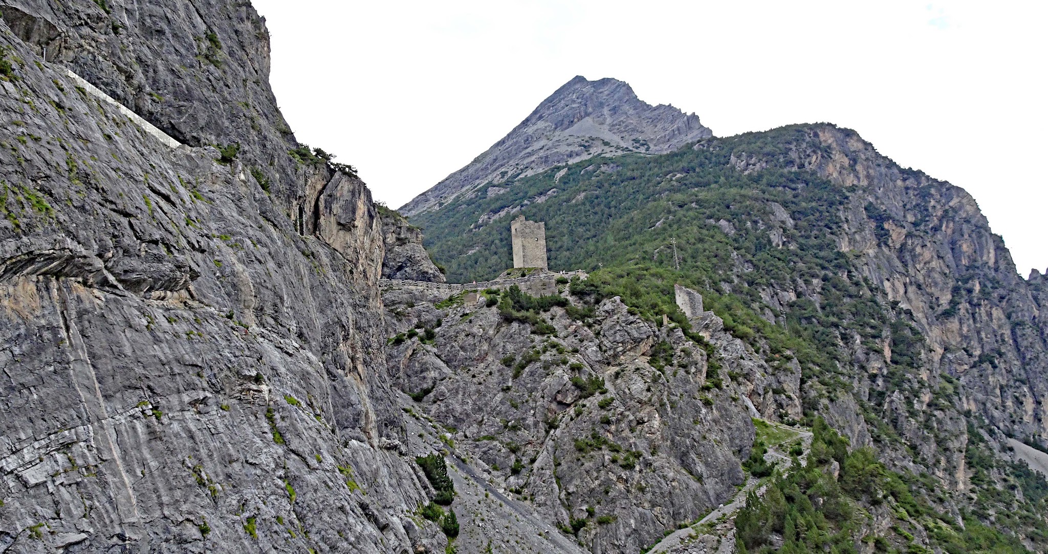 Cycling Torri Di Fraele - mountain and watchtower