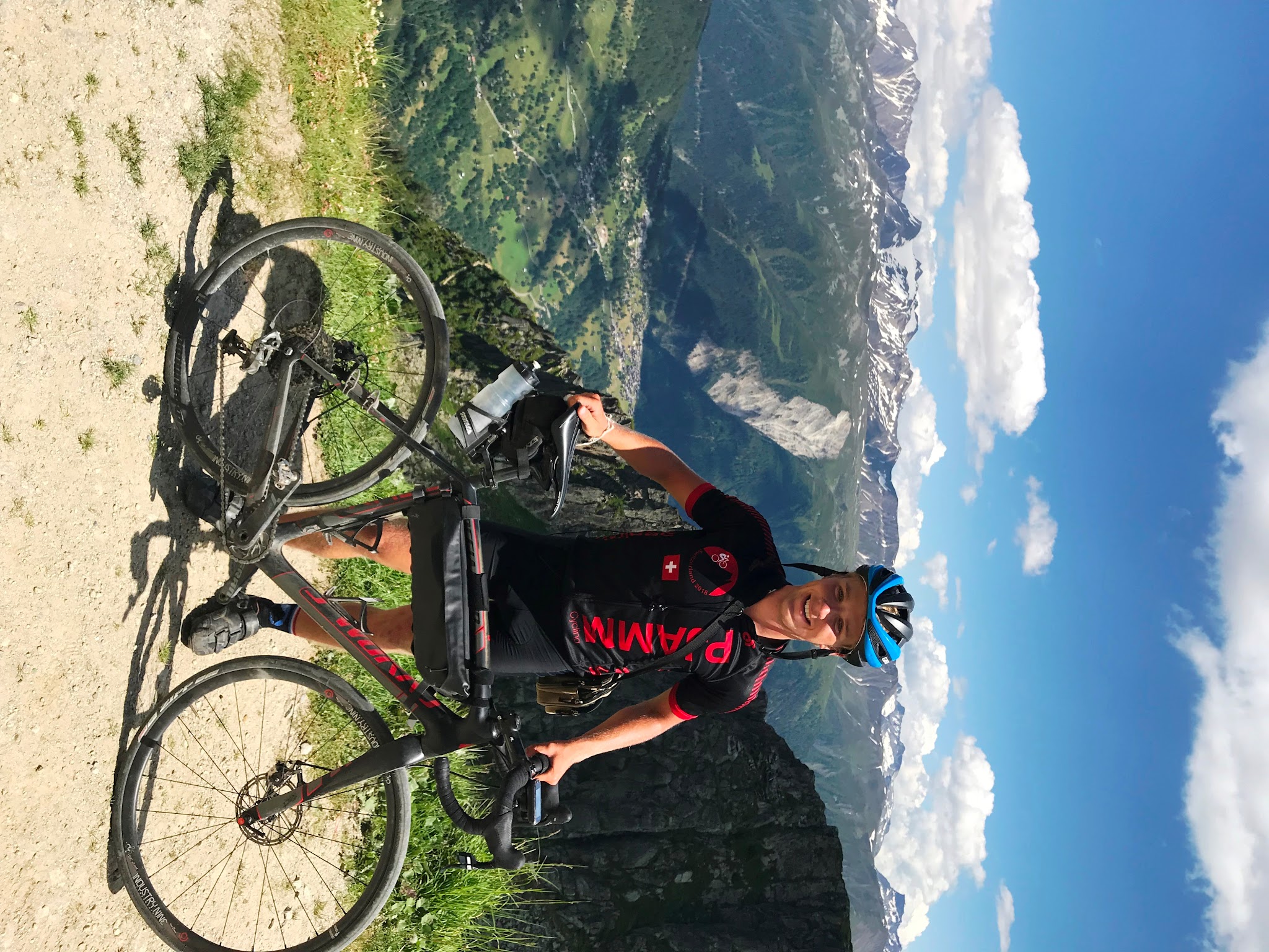 Cycling Marjalensee  - PJAMM cycling with bike at top
