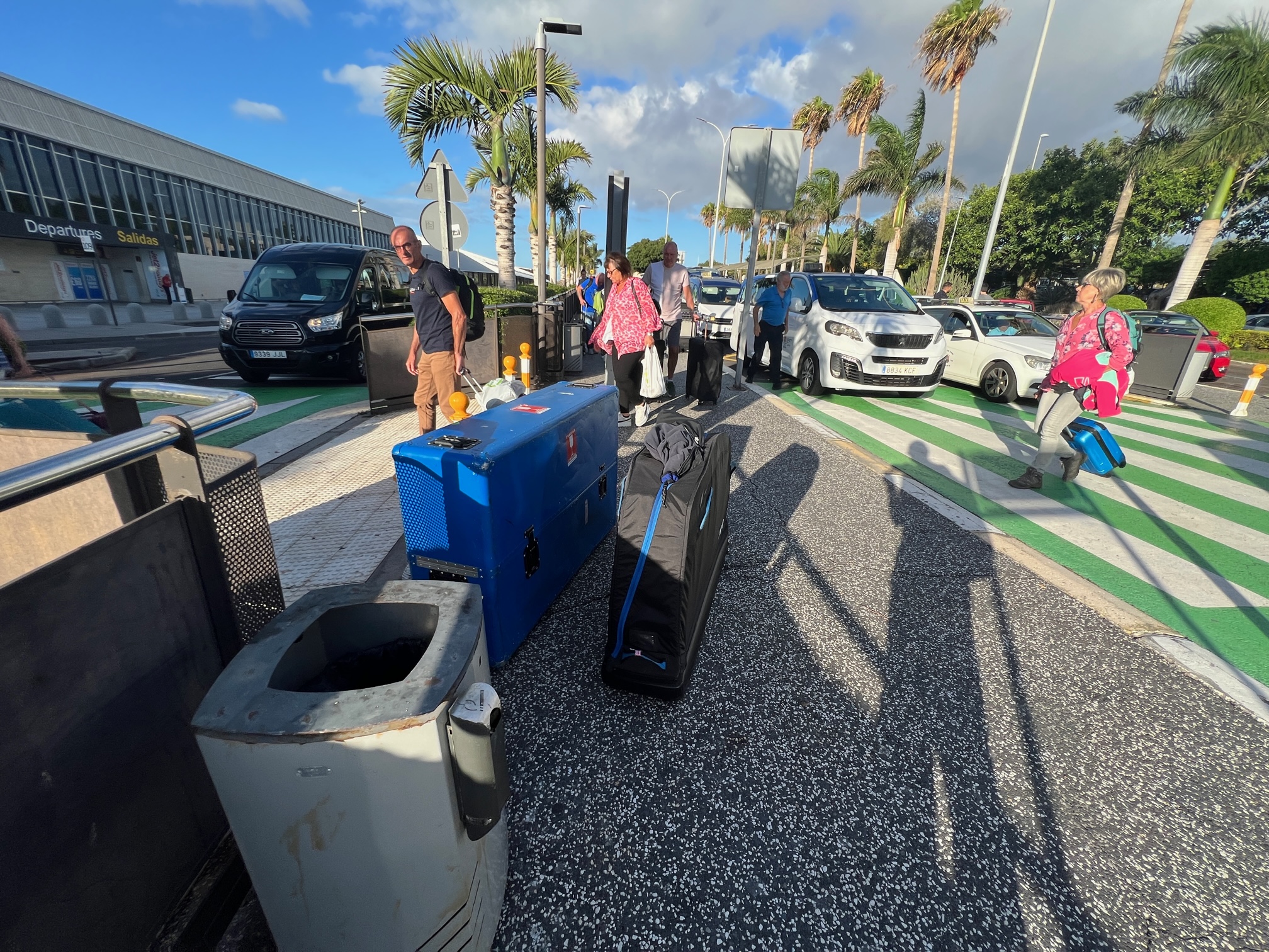 lots of luggage, packed bikes