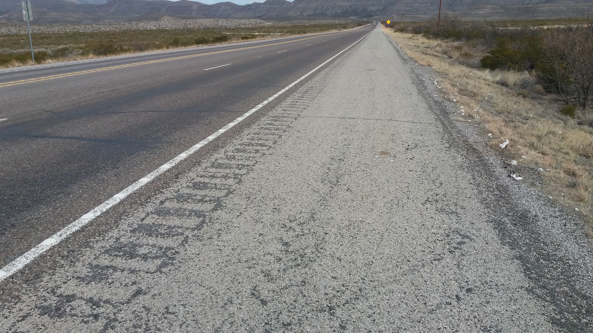 Bike climb Guadalupe Mountains - roadway and rumble strips