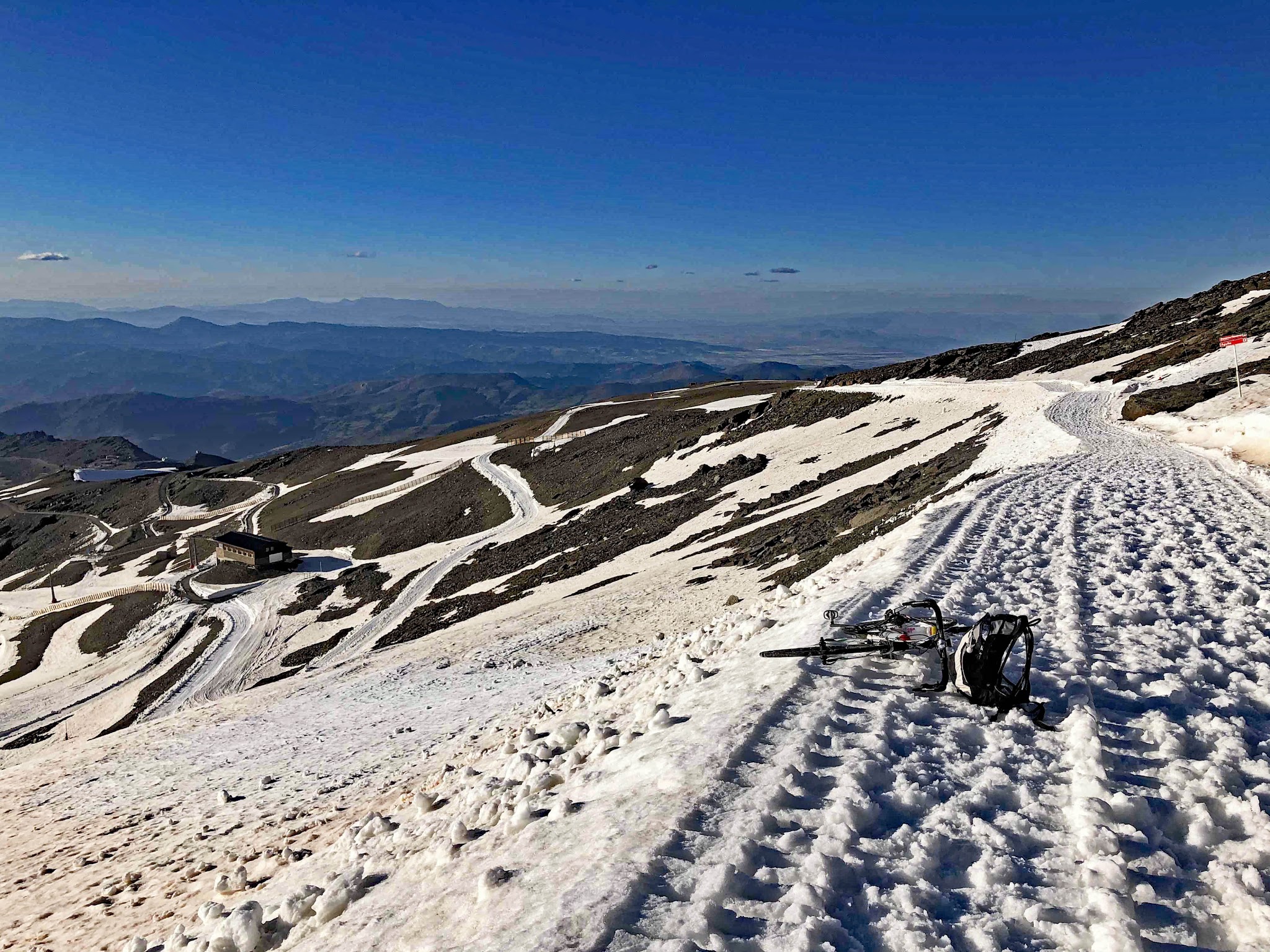 Cycling Pico de Veleta - bike in snow on road