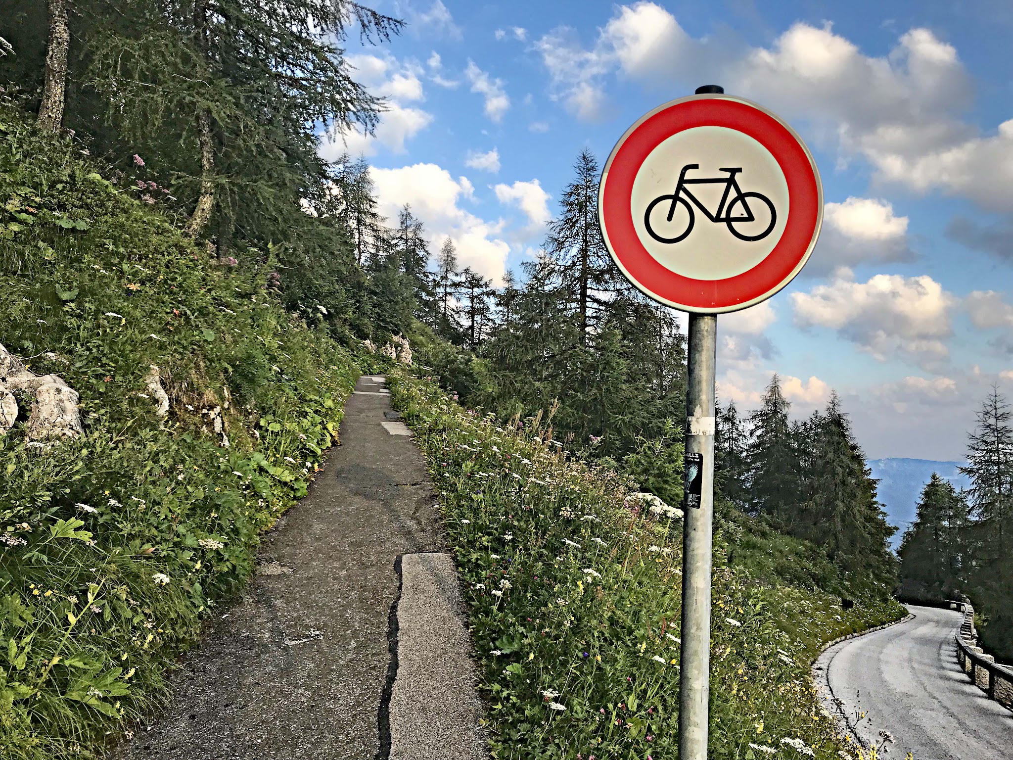 Bicycle climb to Kehlsteinhaus - Eagles Nest - no bike sign and walkway to top