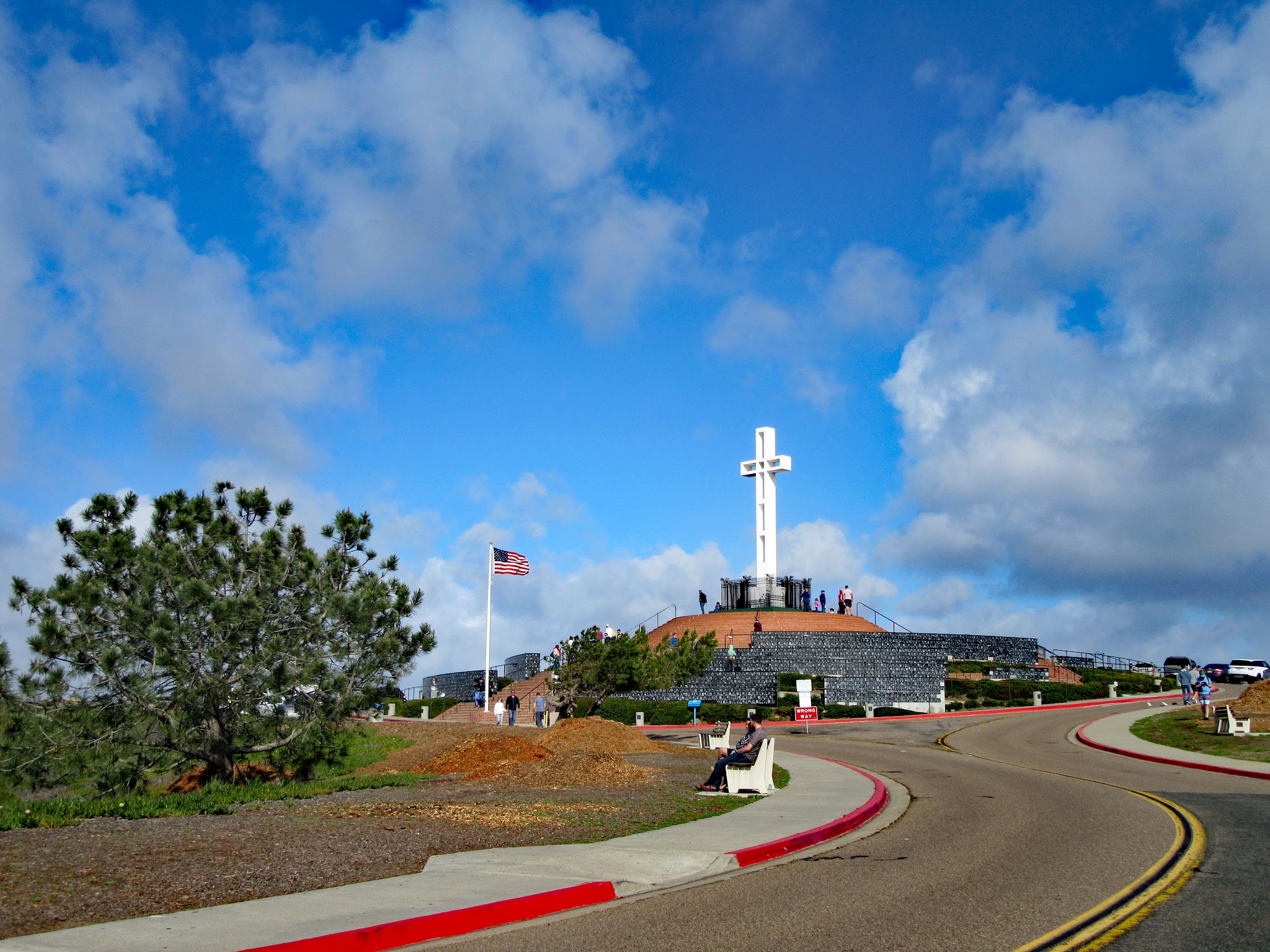 Approaching the top, Veteran's Memorial with large cross