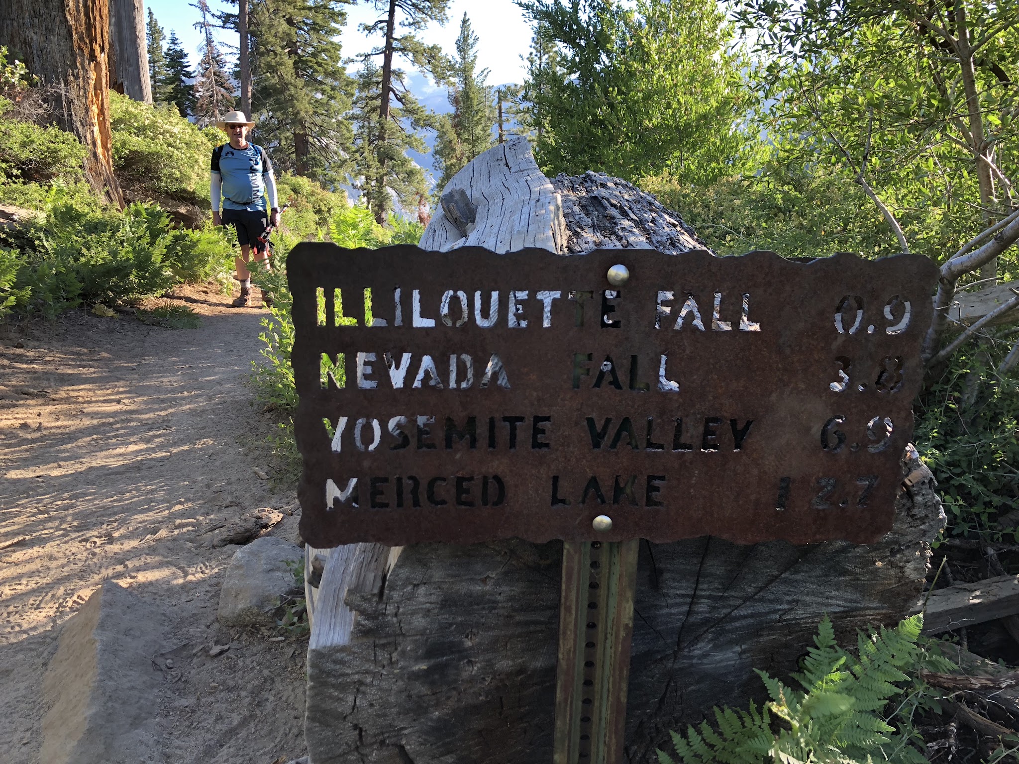 Bike - hike Yosemite Valley to Glacier Point to Half Dome - Panorama Trail sign