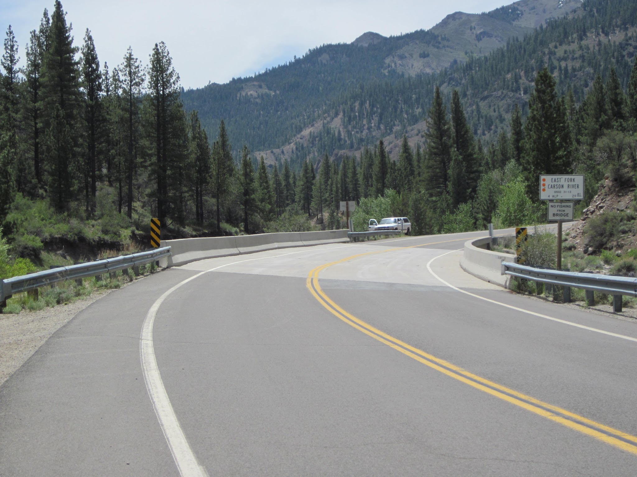 bike climb Ebbetts Pass - start of climb at bridge