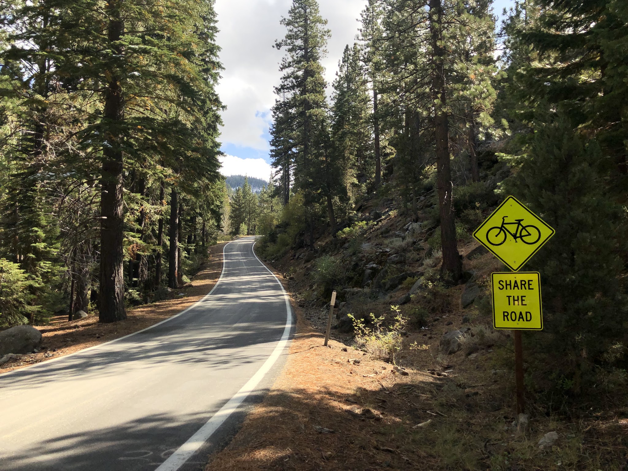 bicycle ride Ebbetts Pass - share the road sign