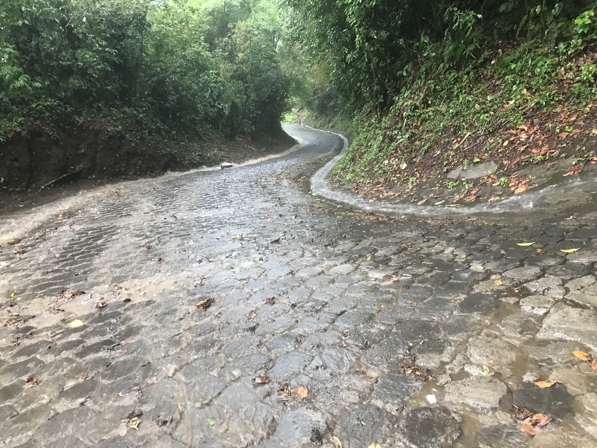 Cycling Mombacho Volcano, Nicaragua - steep cobbled road