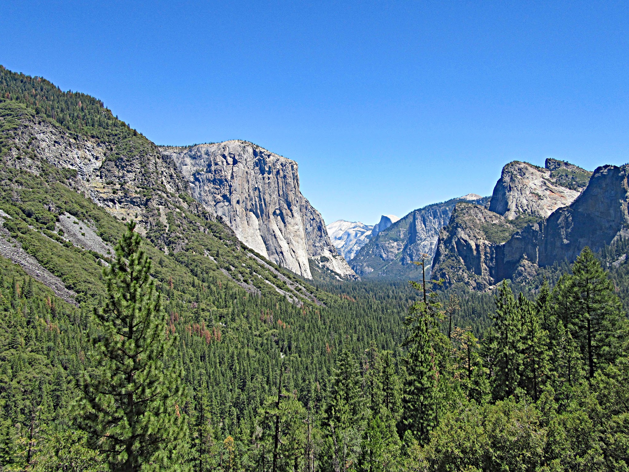 Bicycle ride up to Glacier Point - view from Tunnel View - El Capitan and Half Dome