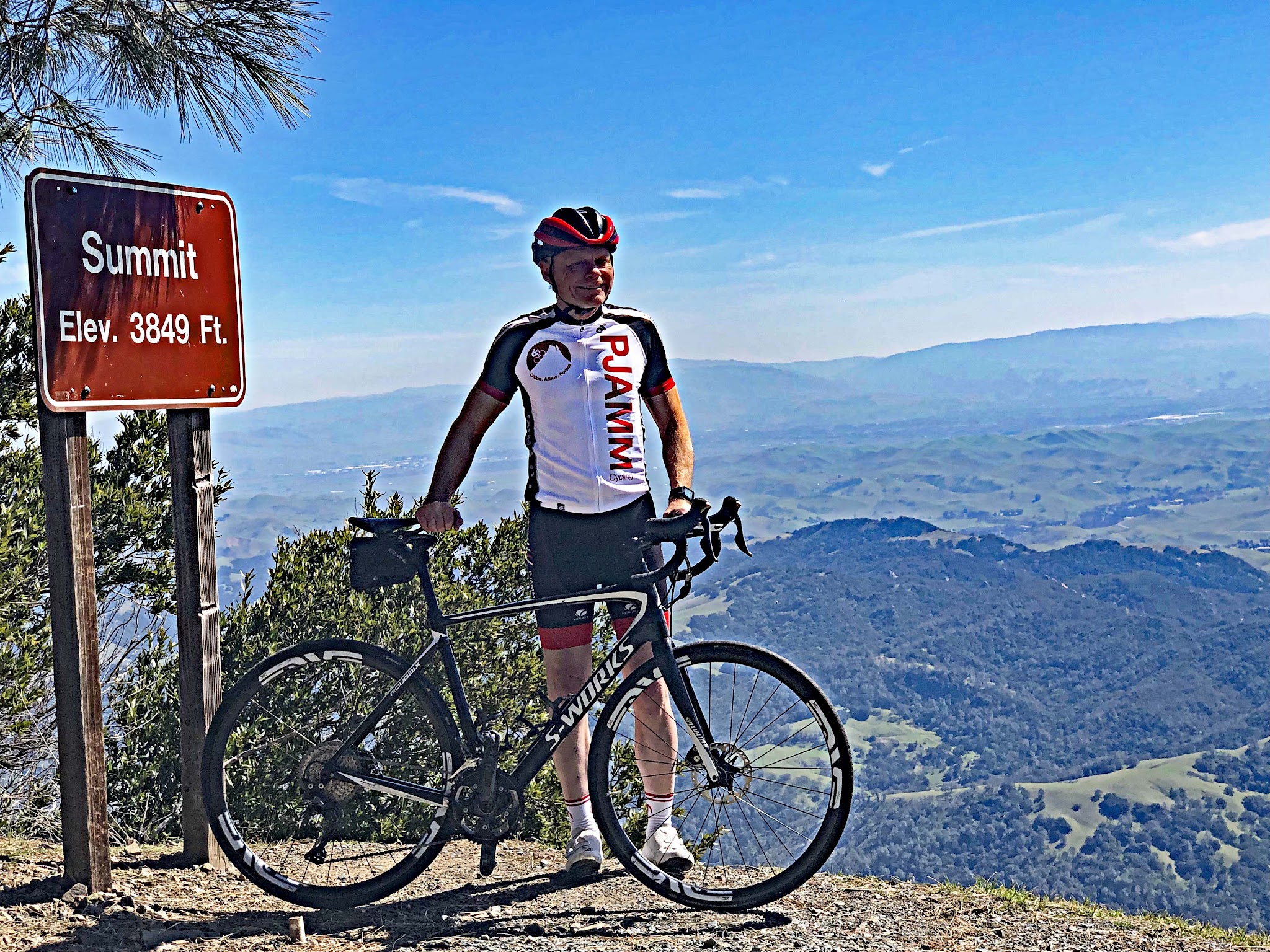 Mt. Diablo  bike climb - summit sign