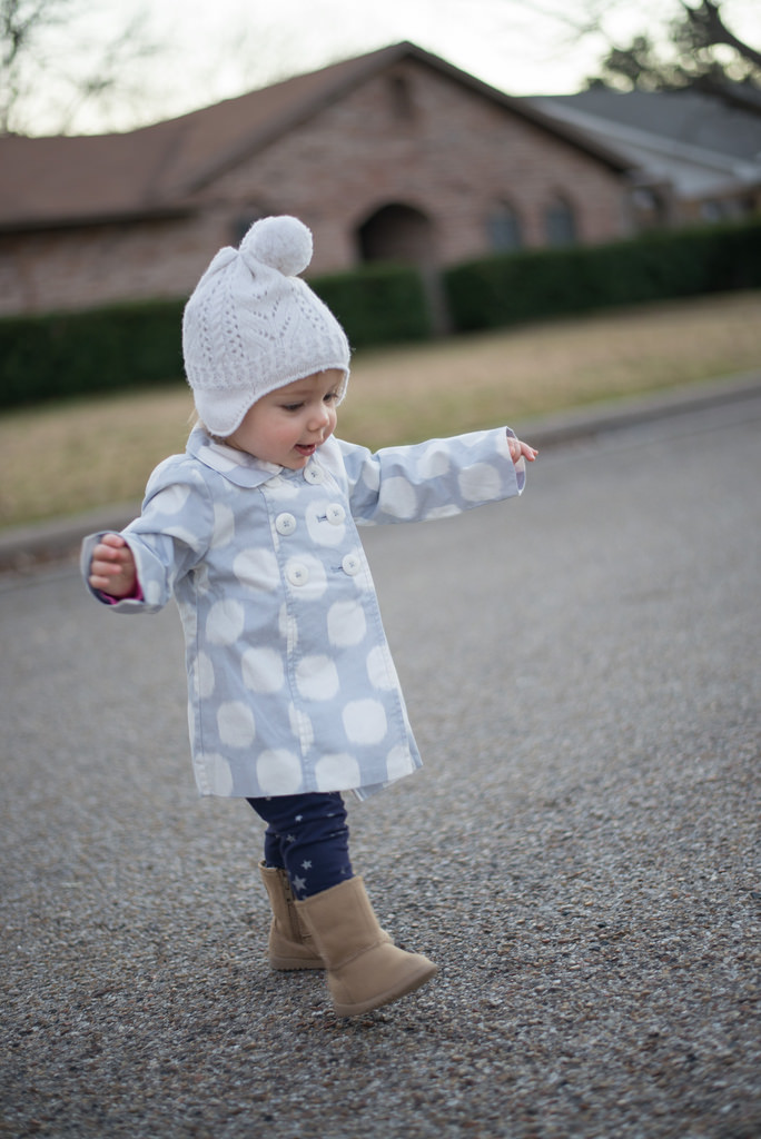 Walking Baby | Donnie Ray Jones | Flickr