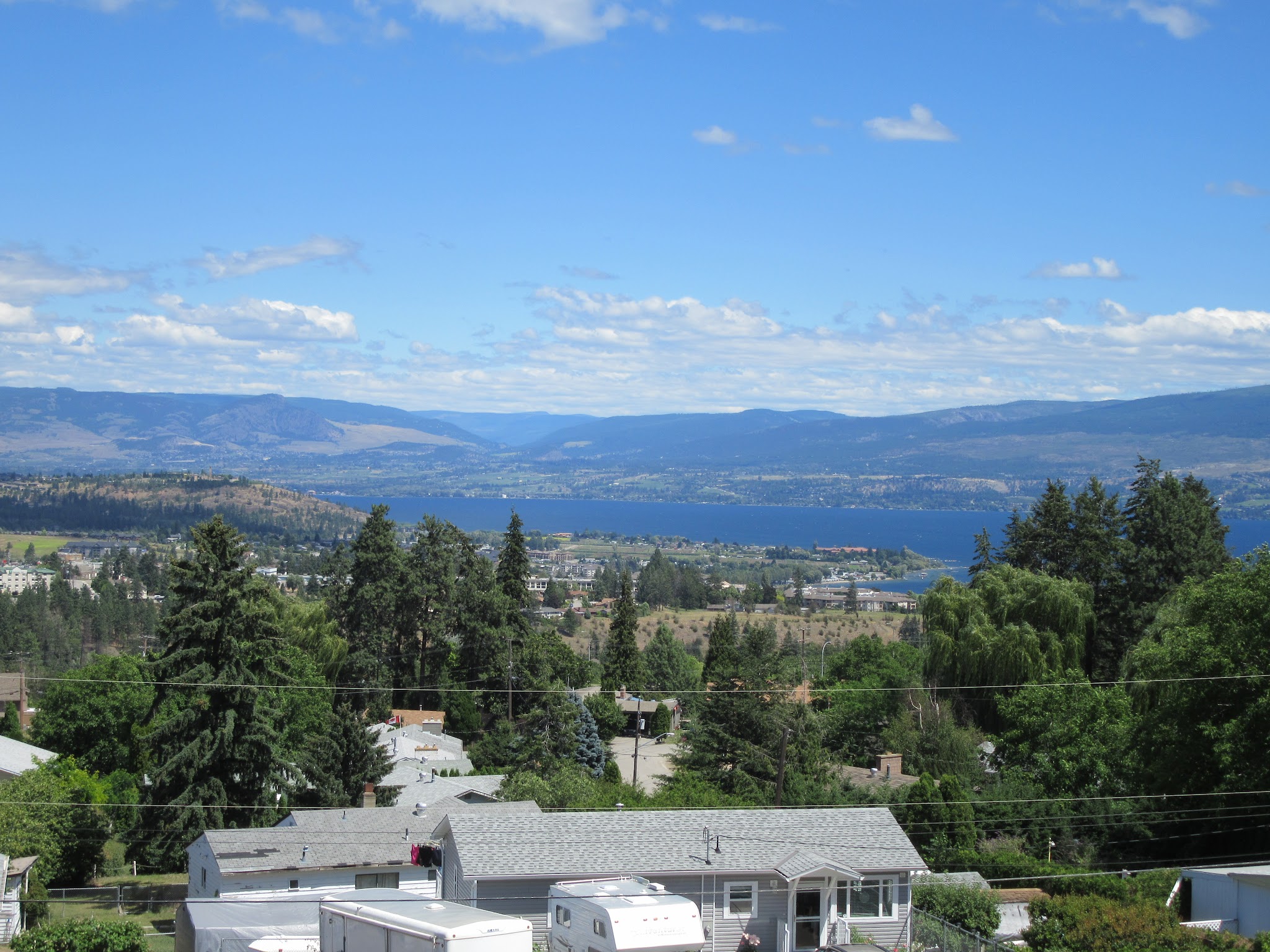 Bike climb Crystal Avenue - Lake Okanagan - 