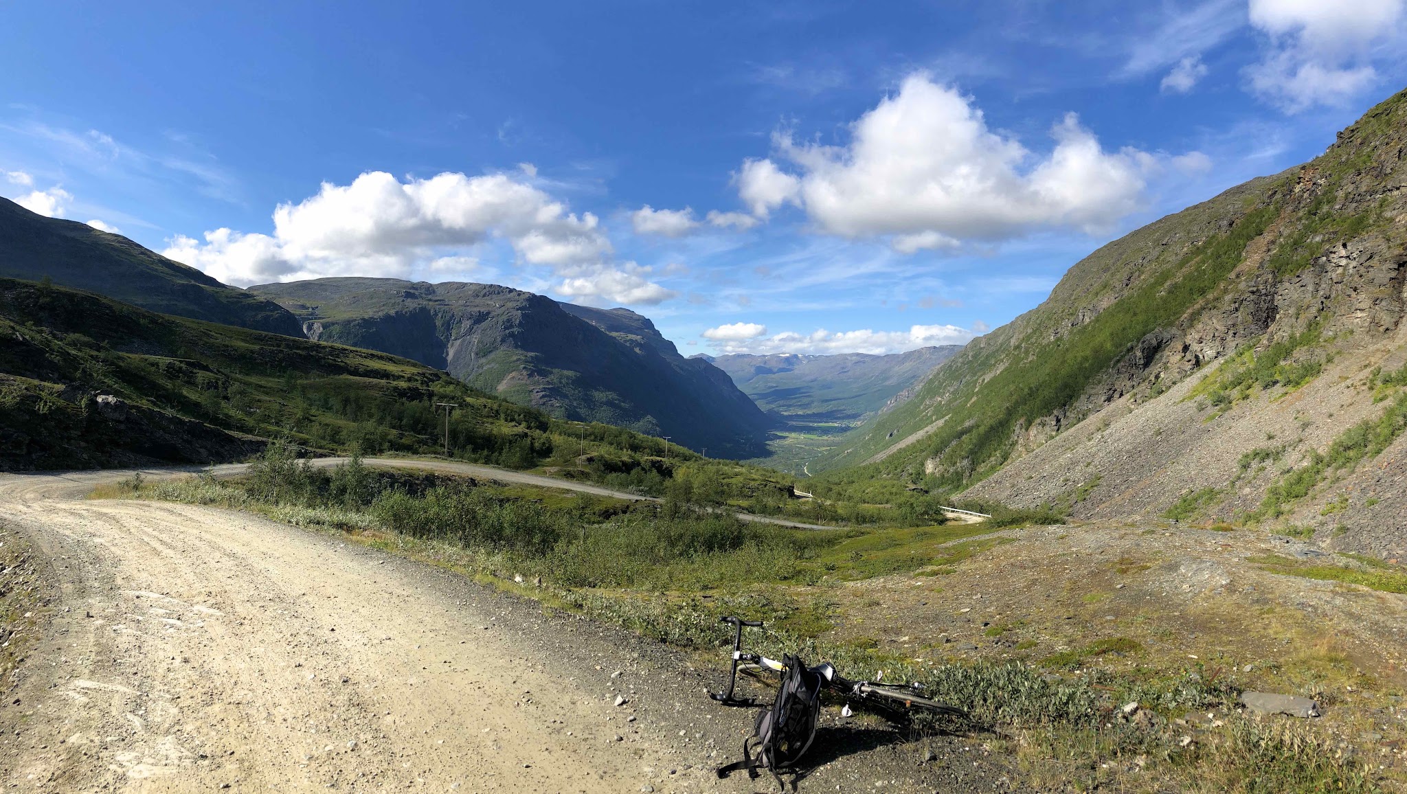 Guolasjavri Cycling Guolasjavri - roadway and mountains