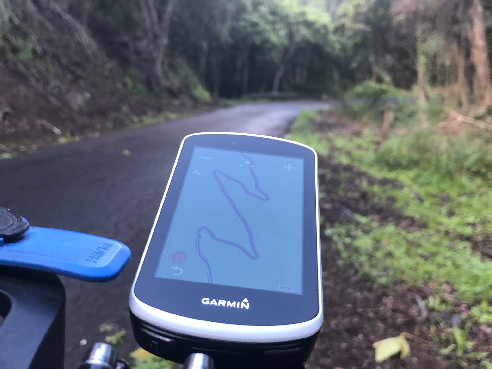 Bicycle ride up Mokuleia Forest Reserve Road - garmin showing hairpins