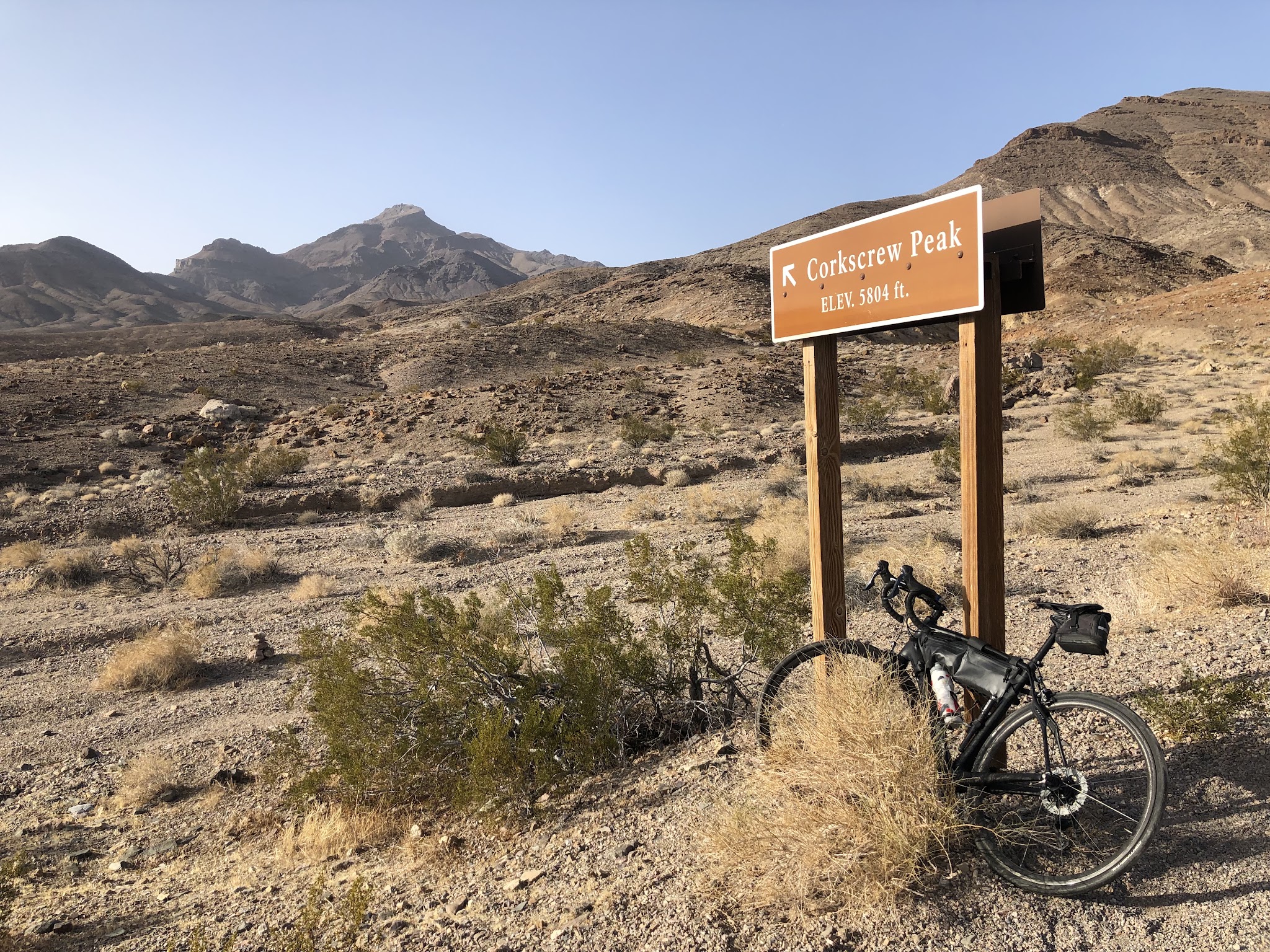 Cycling Daylight Pass Death Valley , road and mountains