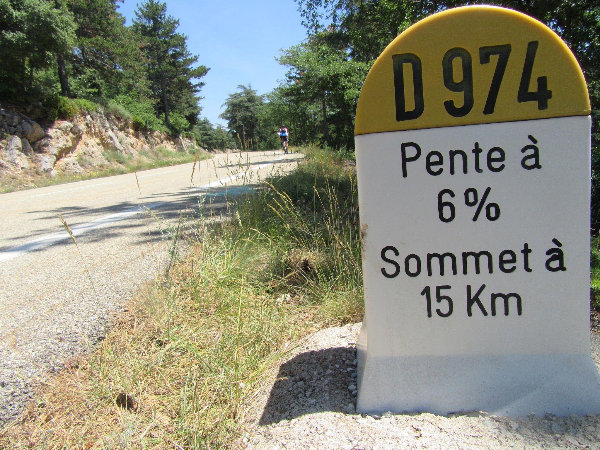 Cycling Mont Ventoux from Malaucene - road and km marker