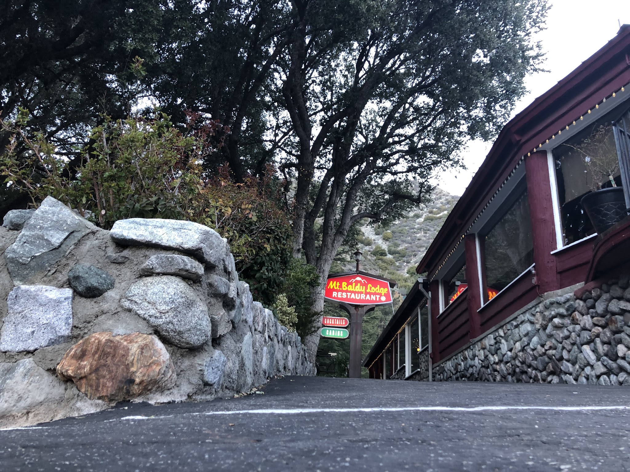 Mt Baldy Lodge sign