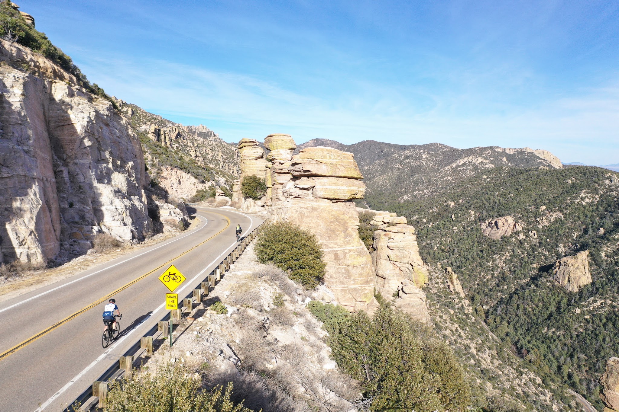 Arizona top bike climbs - Bicycle climb Mt. Lemmon - photo of cyclists near Windy Point.