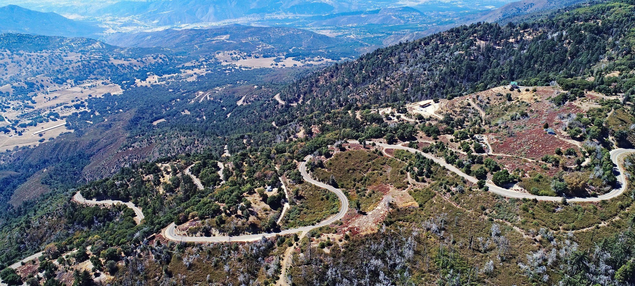 California's most epic bike climbs - Climbing Palomar Mountain by bike - intersection E Grade and Crestline Road San Diego County
