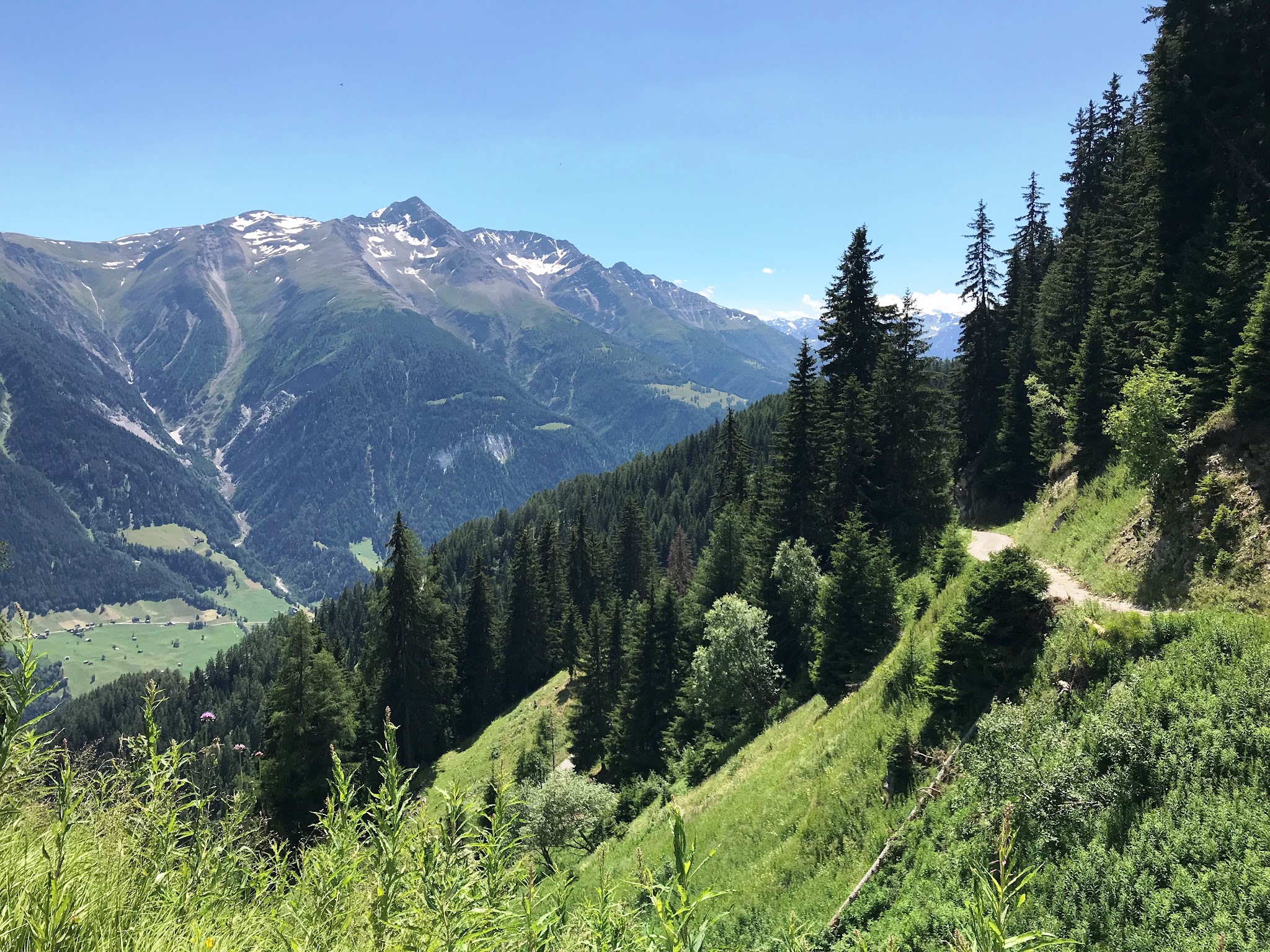 Bike climb Marjalensee  - Rhone valley and gravel road