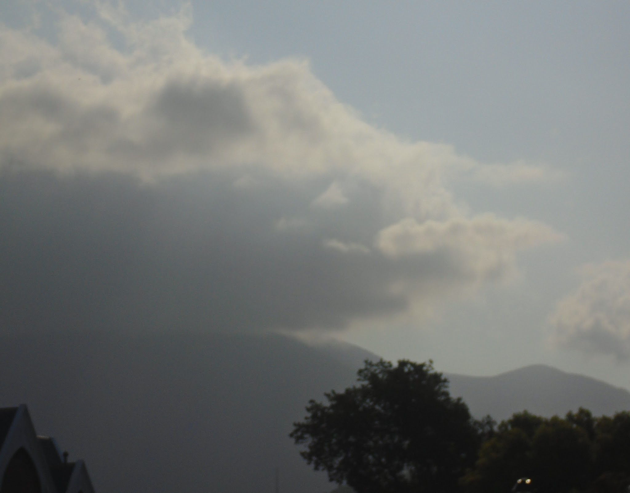 heavy smoke at the beginning of the climb