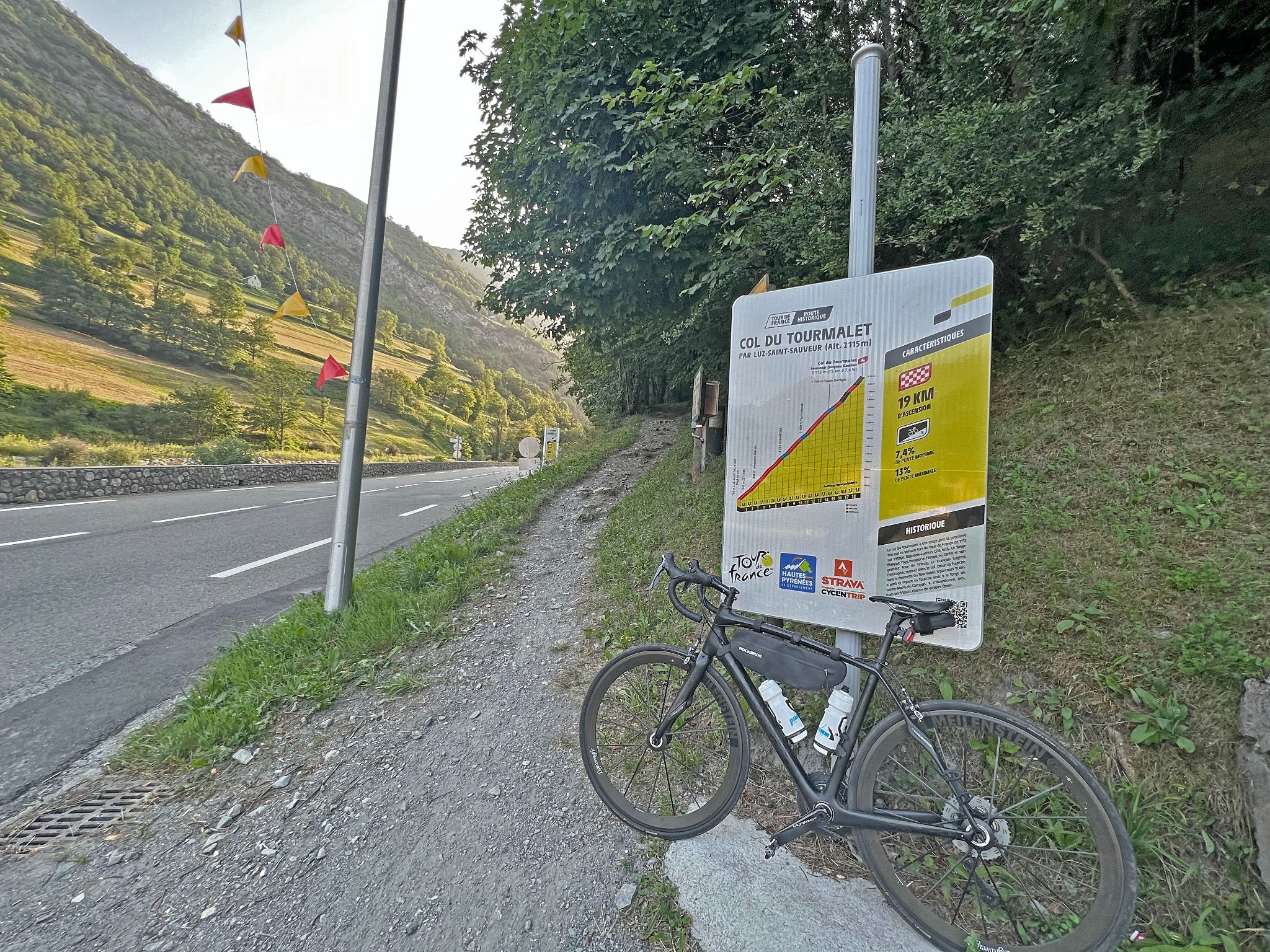 Tour de France KM marker sign on route