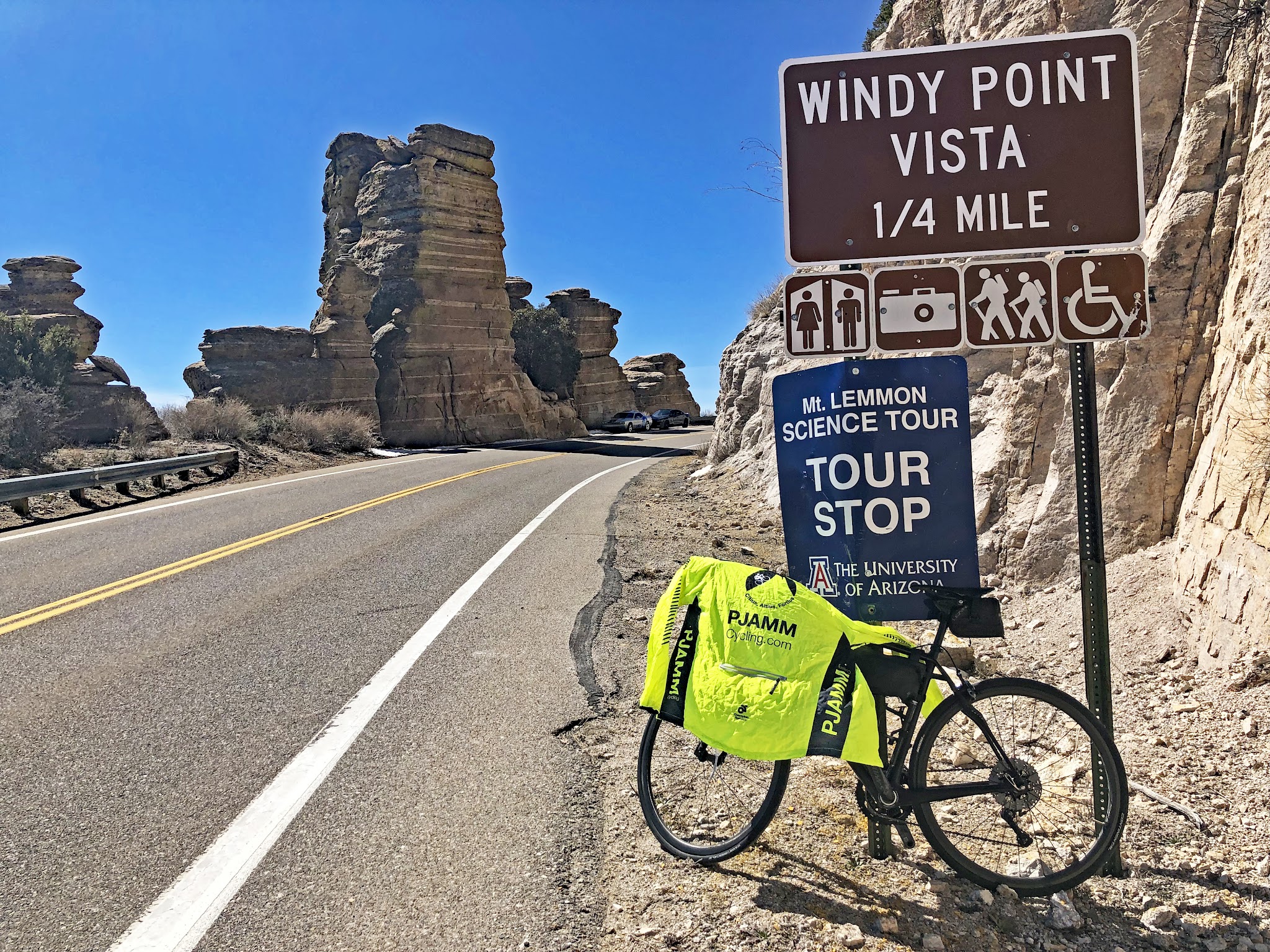 Climbing by bike the World's most beautiful bike climbs - Mt. Lemmon - road, mountain, hoodoos