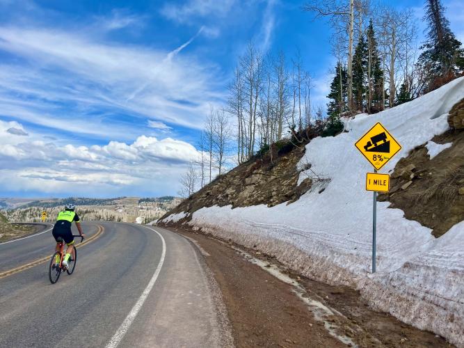 Hwy 264 East Bike Climb - PJAMM Cycling
