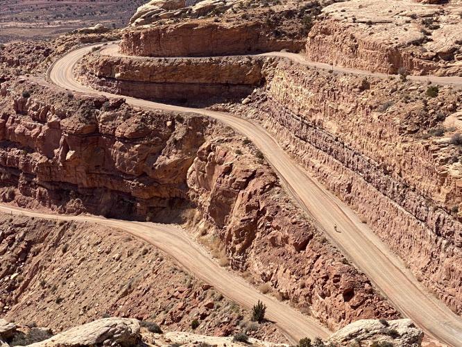 Moki Dugway Bike Climb - PJAMM Cycling