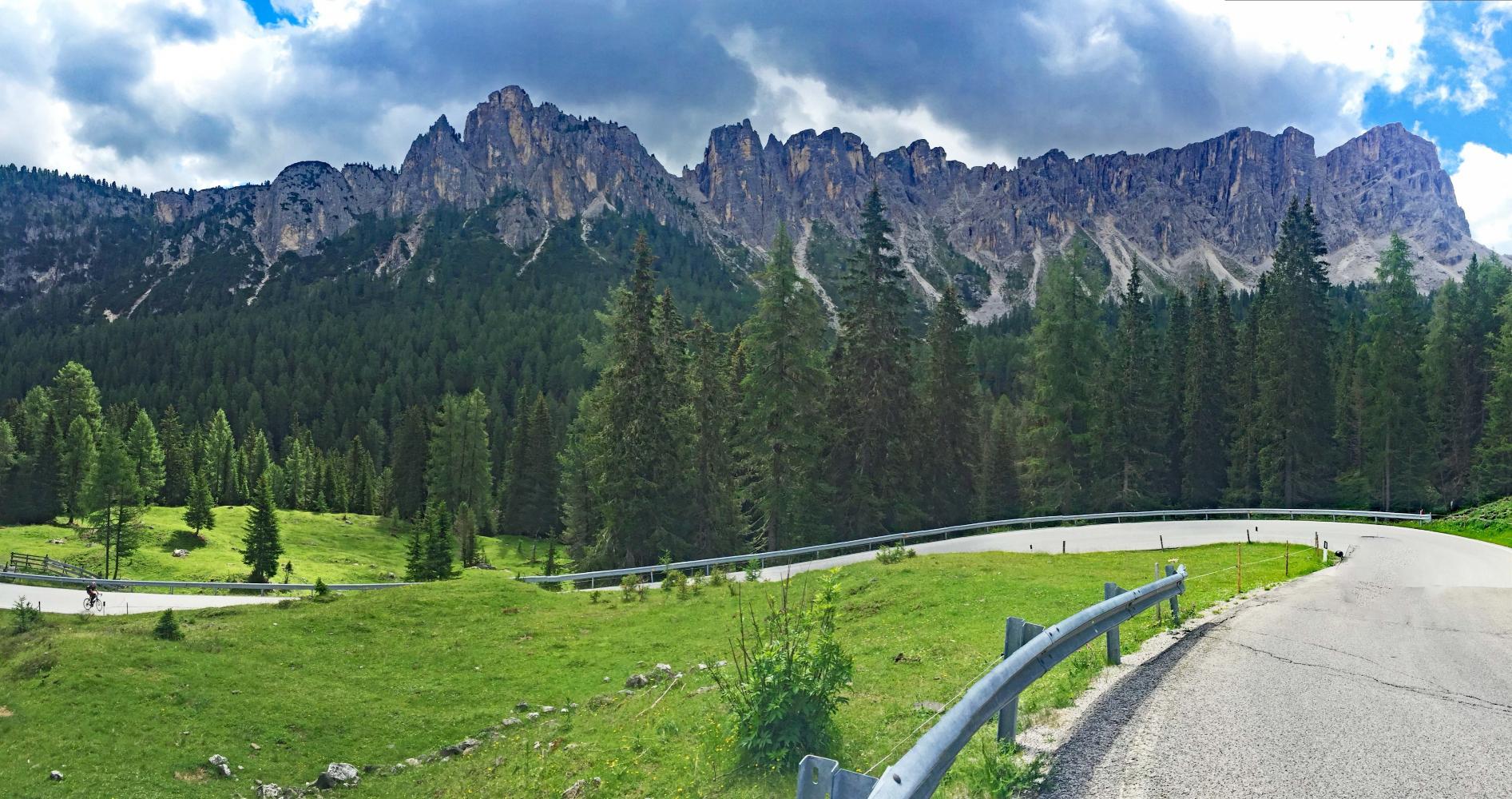 Climbing Passo Giau North, Italy by bike - cycling data ...