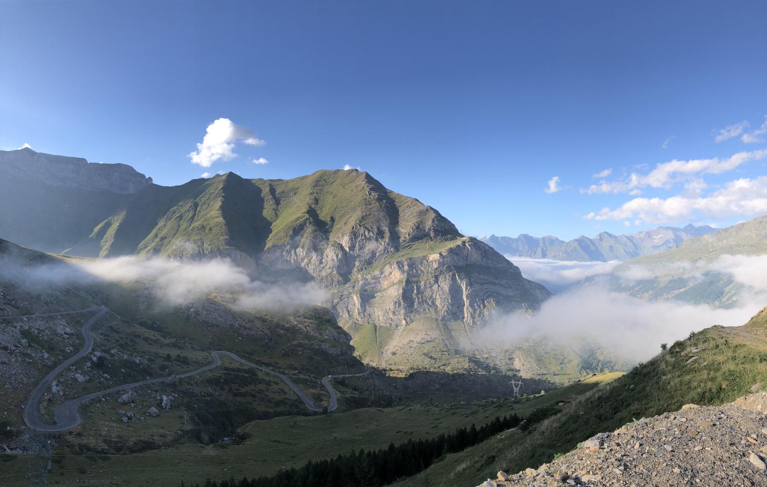 Climbing Col de Tentes (Cirque de Gavarnie), France by bike - cycling ...