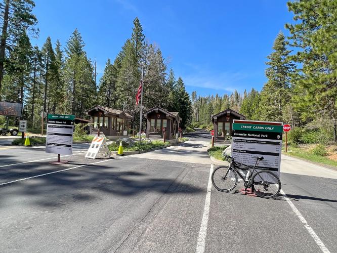 Park Entrance to Crane Flat Bike Climb - PJAMM Cycling