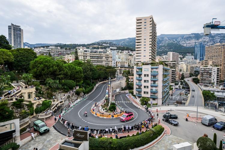 Vuelta a España Stage 1 Bike Climb - PJAMM Cycling