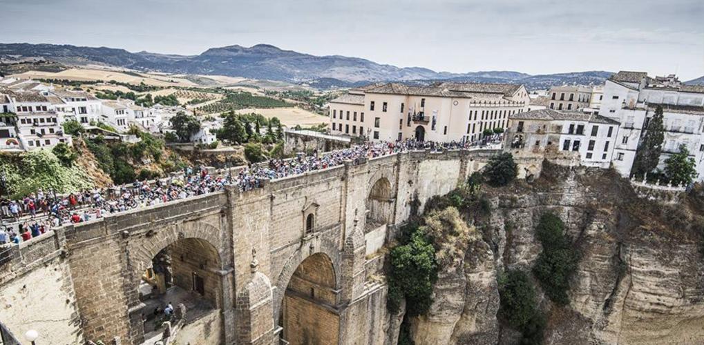 Vuelta a España Stage 9 Bike Climb - PJAMM Cycling