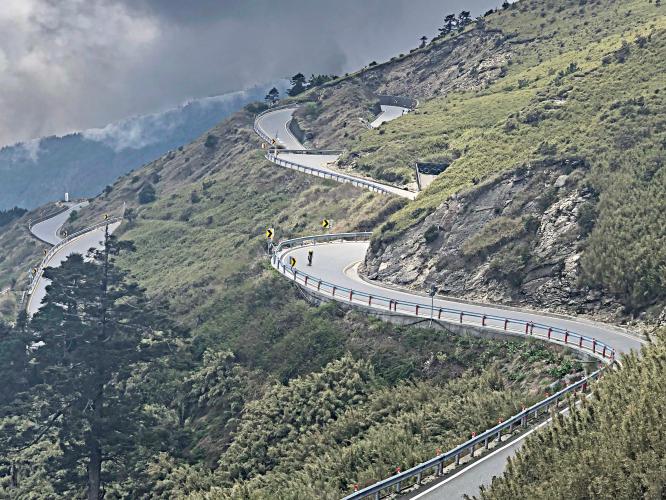 Wuling Pass South Bike Climb - PJAMM Cycling